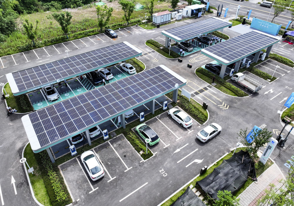 充电桩升级中国多地出招破解新能源车“续航焦虑”(图1)