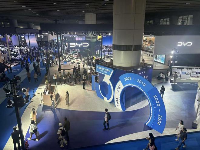 热门新能源轿车齐聚广州车展2024年主流市场最优选为什么是它们？(图2)