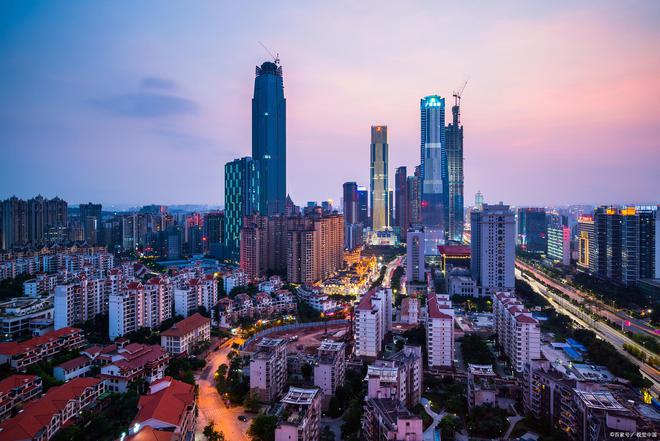 2024年南宁市新能源汽车推广应用工作超额完成任务