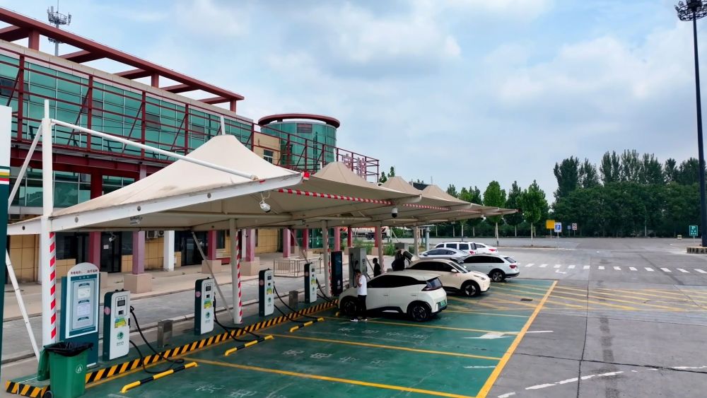 央媒观豫丨河南洛阳：从“充电焦虑”到“出行无忧”(图7)