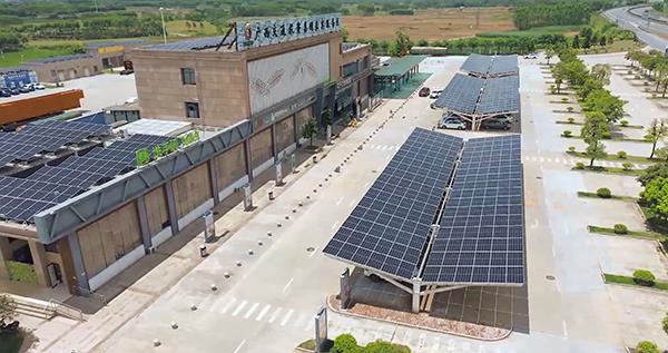 光伏供电、快充无忧！来宾红水河服务区“光储充”打造高速绿色驿站