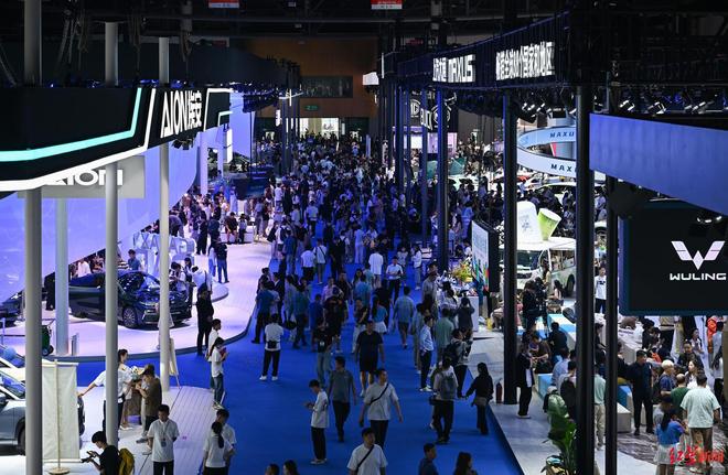 七成石油靠进口每年花费上万亿发展电动汽车的我们没退路(图15)