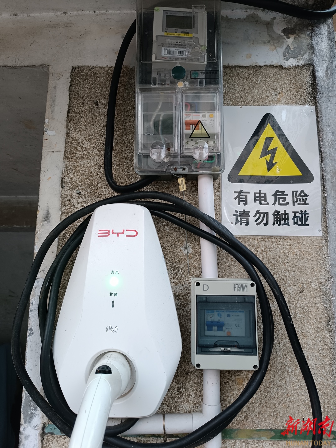 侃财邦丨新能源汽车下乡了充电桩呢？(图3)