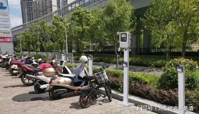 各大小区充电桩黑幕曝光！仅靠虚电赚40%利润别再被欺骗了(图7)