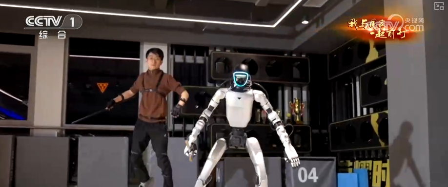 跑通“产学研用”一体化创新马拉松场景！具身智能实战中升级本领(图6)