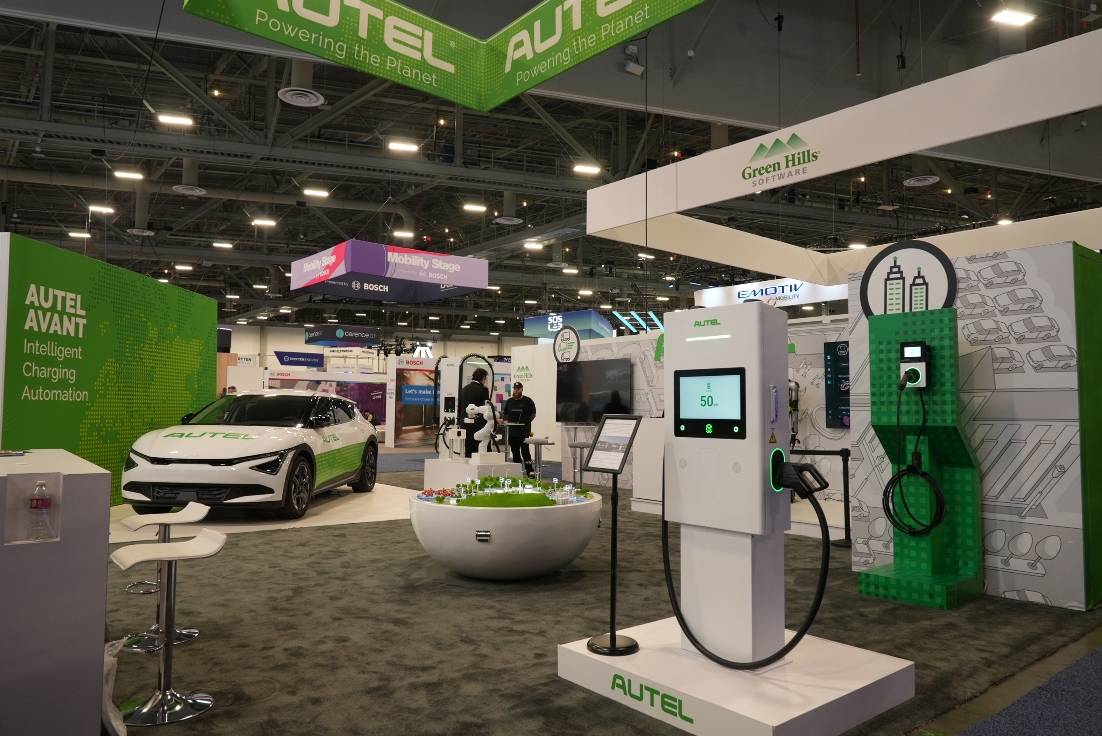 道通科技CES2026AI系统级突破：具身智能集群与智能充电网络勾勒未来蓝图