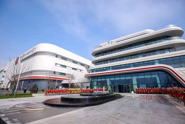 “明星”资本加持“AI+光储一体化第一股”思格新能源登陆港股(图7)