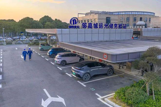 “五一”假期国家电网安全运行供电可靠以劳动点亮光明用匠心守护温暖(图4)